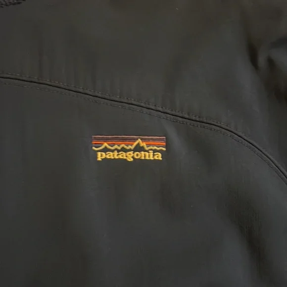Patagonia fleece lined soft shell - Picture 2 of 4